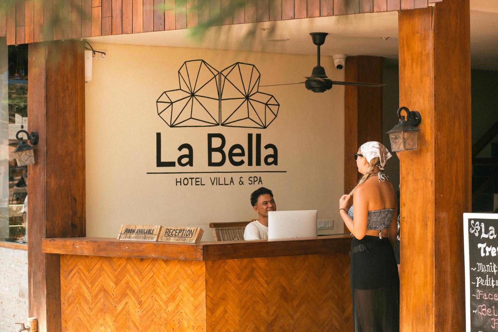 ラ ベラ ホテル ヴィラ アンド スパ ギリ・トラワンガン エクステリア 写真